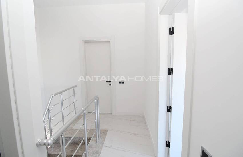 Seafront Duplex Apartment in Luxe Complex in Istanbul