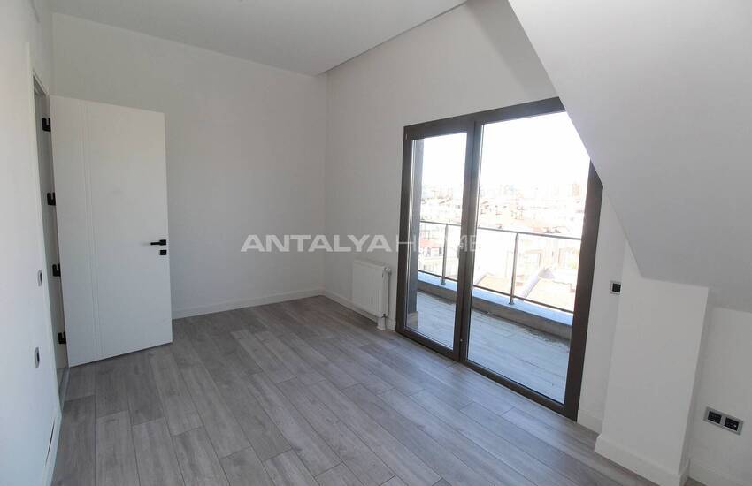 Seafront Duplex Apartment in Luxe Complex in Istanbul