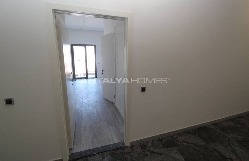 Seafront Duplex Apartment in Luxe Complex in Istanbul