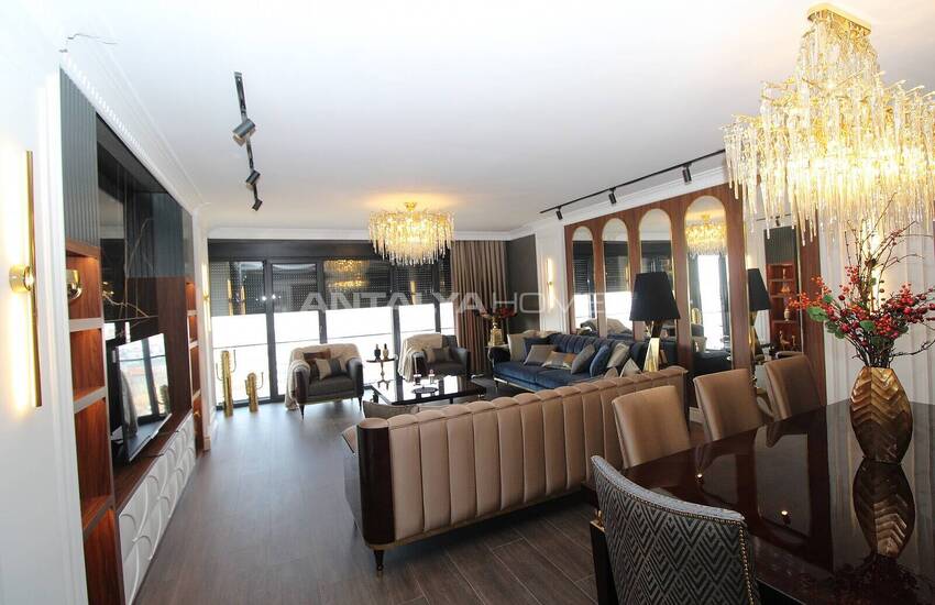 Luxury Real Estate Close to Beylikduzu Marina in Istanbul