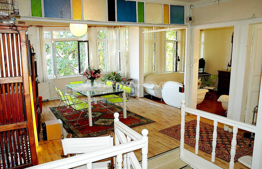 Historical Mansion With Large Usage Areas In Istanbul, 44% OFF