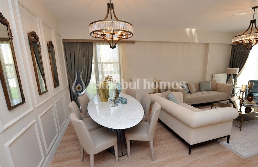 Luxurious Apartments with Contemporary Landscaping in Avcılar
