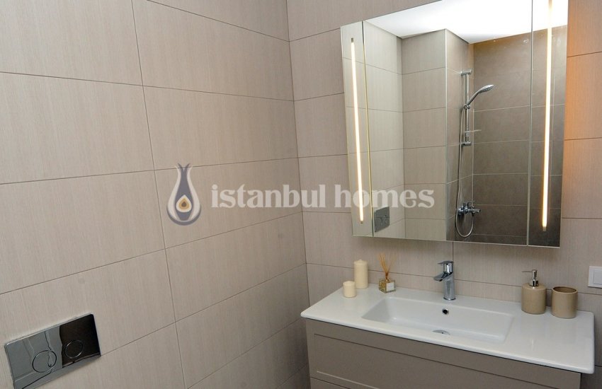 Luxurious Apartments with Contemporary Landscaping in Avcılar