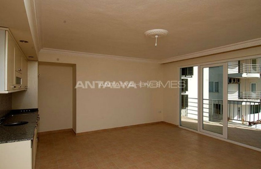 Cheap Apartments Interwined with Orange Trees in Konyaalti 6