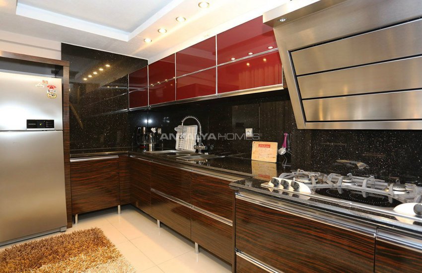 آپارتمان های لوکس نزدیک به ساحل کنییالتی 14