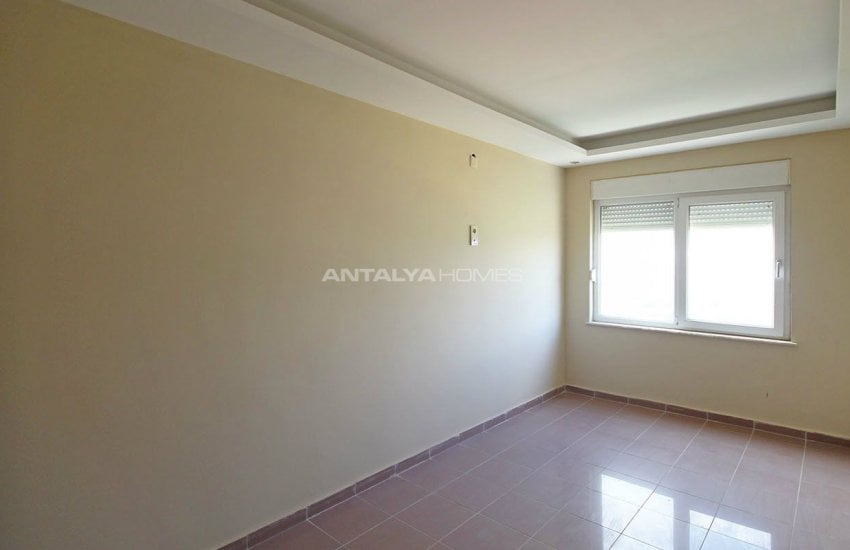 Well-located Konyaalti Flats Close to the Social Facilities 21