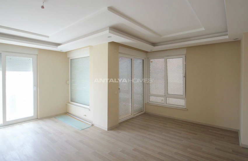 Well-located Konyaalti Flats Close to the Social Facilities 22