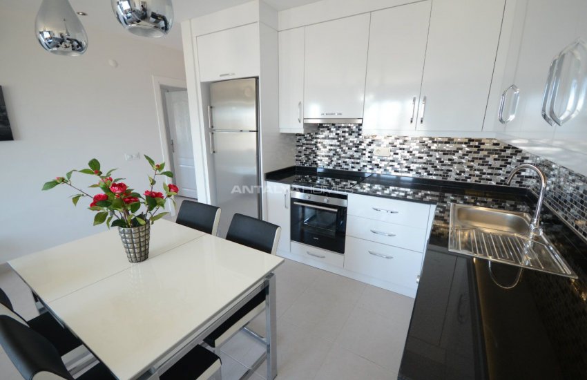 New Flats in Alanya Mahmutlar Walking Distance to Beach 35