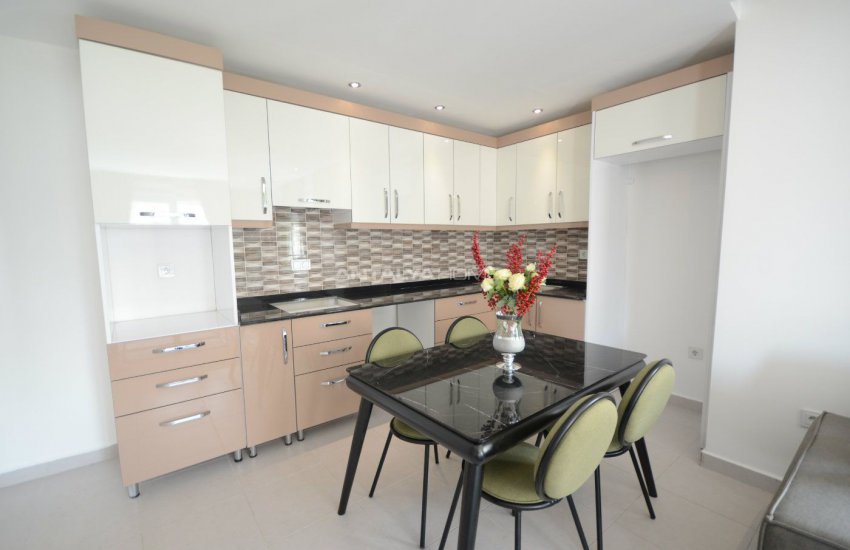 New Flats in Alanya Mahmutlar Walking Distance to Beach 24