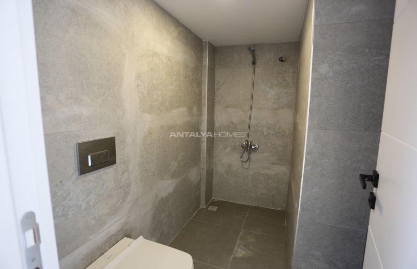 Aspendos Bulvarı'nda Yatırımlık Kira Garantili Ticari Gayrimenkul 21