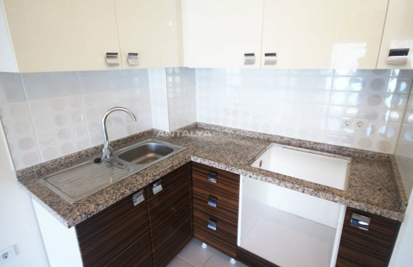 Ready to Move Apartments in Antalya Konyaalti 11