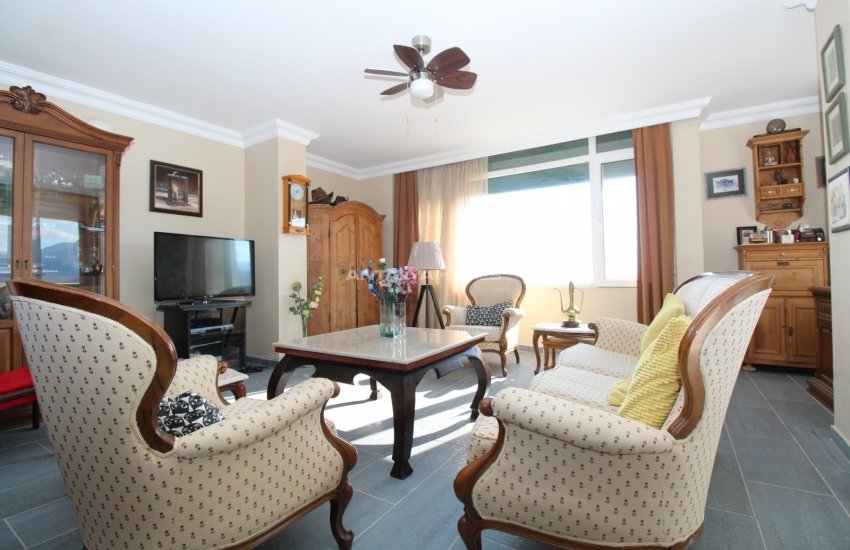 Spacious Apartment Close to the Sea in Konyaaltı Liman Neighborhood 11