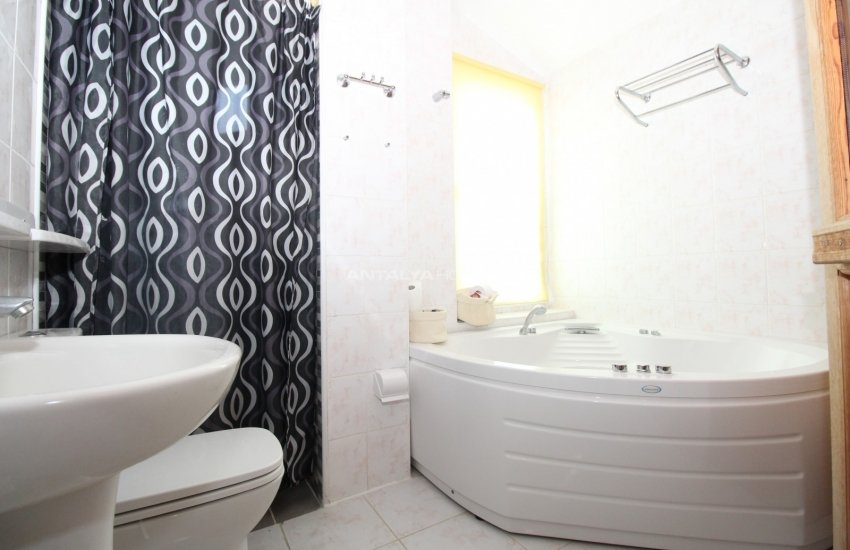 Spacious Apartment Close to the Sea in Konyaaltı Liman Neighborhood 26