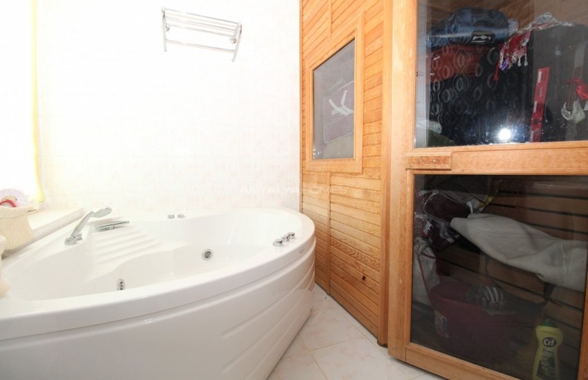 Spacious Apartment Close to the Sea in Konyaaltı Liman Neighborhood 27