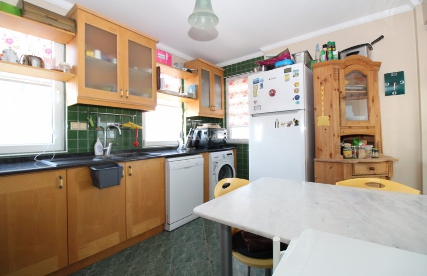 Spacious Apartment Close to the Sea in Konyaaltı Liman Neighborhood 13