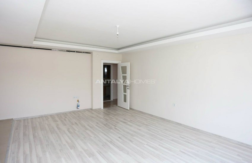 Stylish Property Intertwined with Nature in Konyaaltı Antalya 21