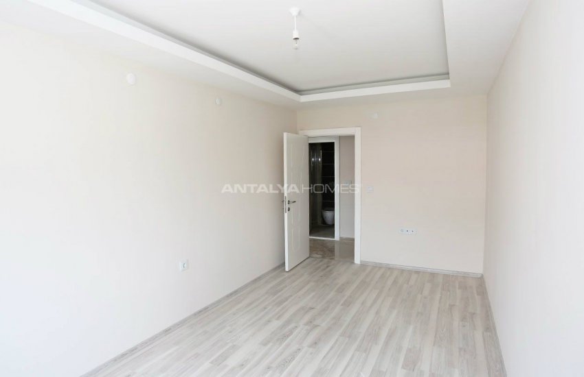 Stylish Property Intertwined with Nature in Konyaaltı Antalya 15