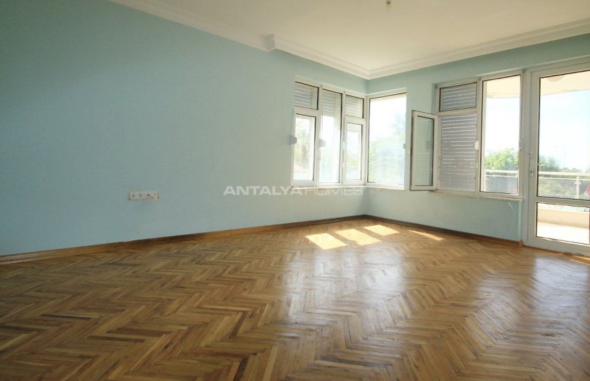 Antalya Flats Close to Amenities on Lara Road 5