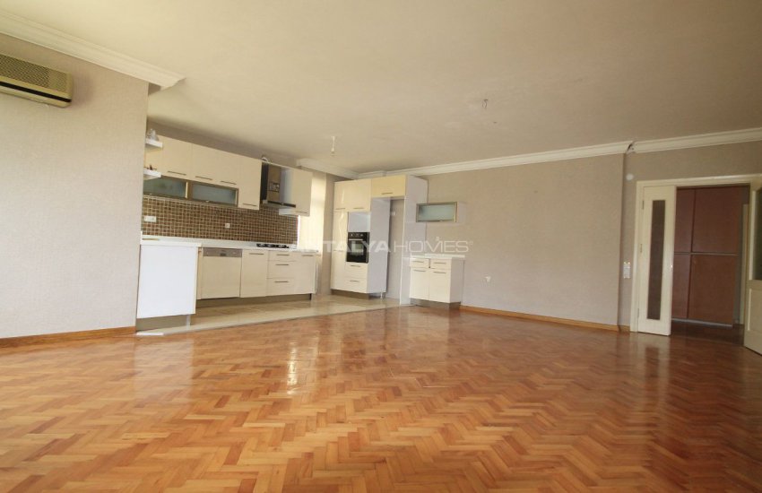 Antalya Flats Close to Amenities on Lara Road 1