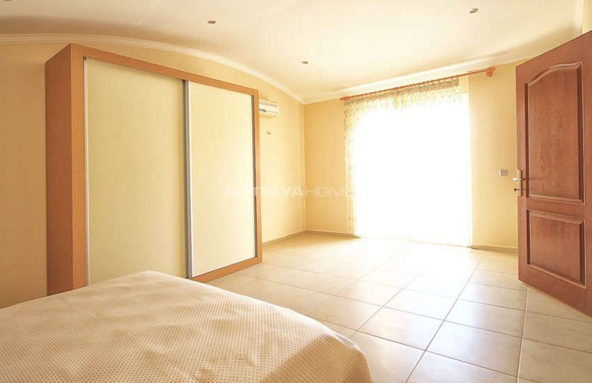 Duplex Apartments in Kemer Downtown 15