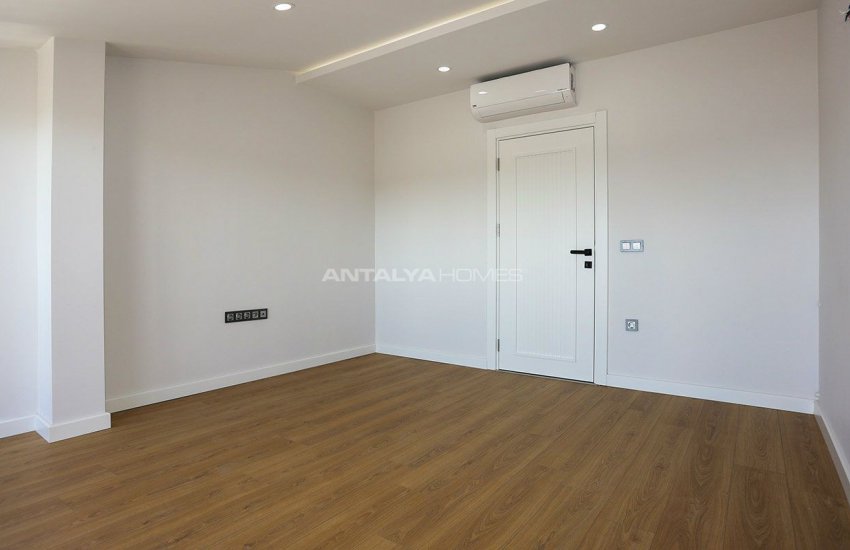 Gorgeously Designed Villas with Excellent Location in Lara 22