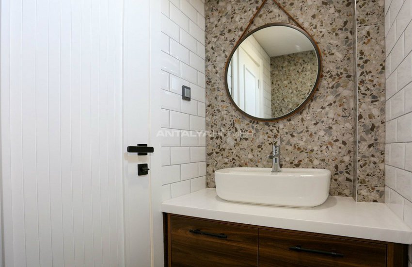 Gorgeously Designed Villas with Excellent Location in Lara 25