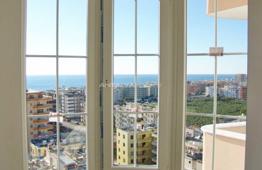 شقق مطلة على البحر على مسافة مشي إلى البحر في ألانيا 15