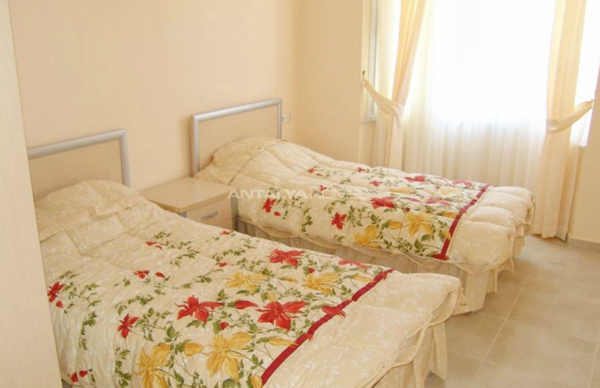 شقق مطلة على البحر على مسافة مشي إلى البحر في ألانيا 16