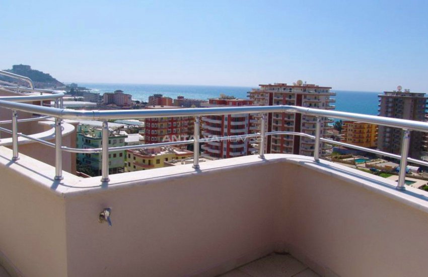 شقق مطلة على البحر على مسافة مشي إلى البحر في ألانيا 19