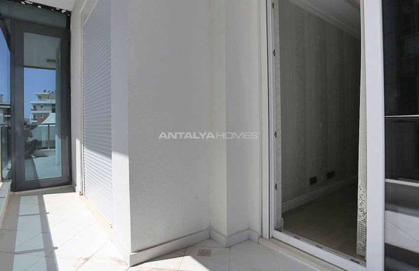 Konyaalti Apartments with Eye-catching Architecture 35
