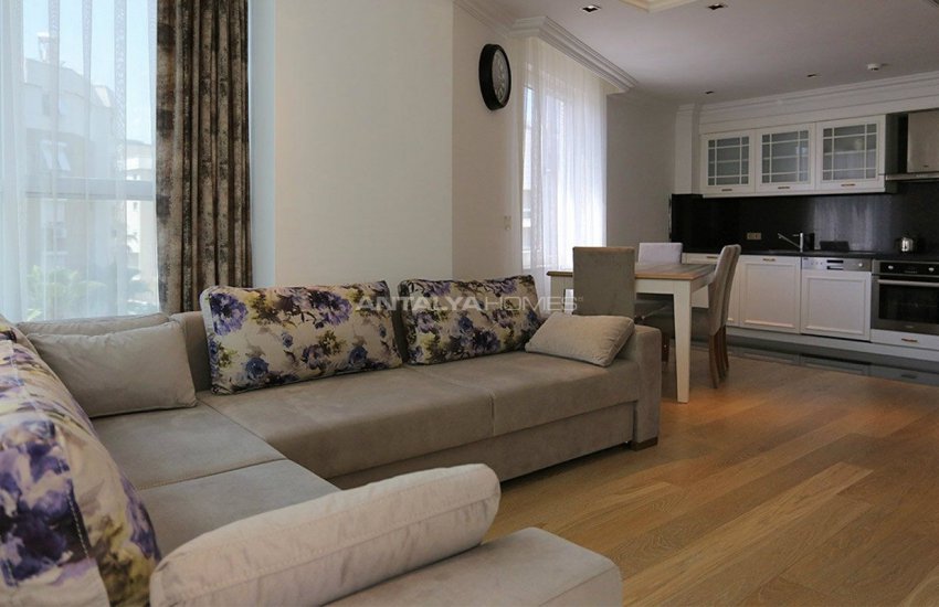 Konyaalti Apartments with Eye-catching Architecture 20