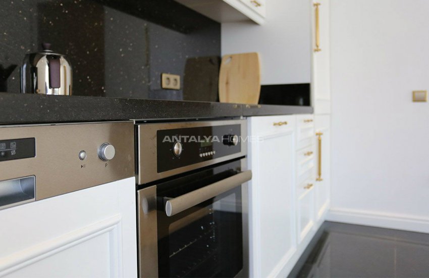 Konyaalti Apartments with Eye-catching Architecture 23