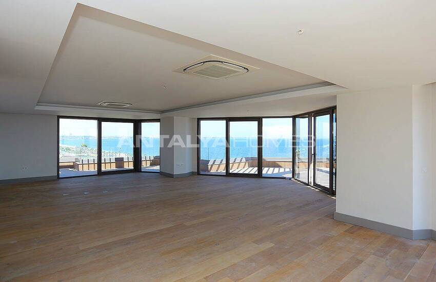 Beachfront Flats with Smart Home System in Antalya Konyaalti 24