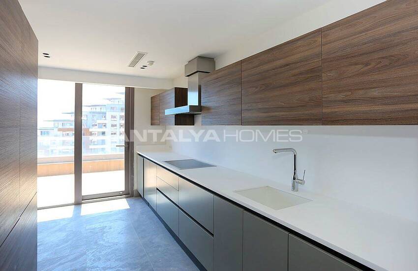 Beachfront Flats with Smart Home System in Antalya Konyaalti 26