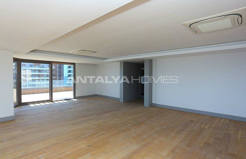 Beachfront Flats with Smart Home System in Antalya Konyaalti 22