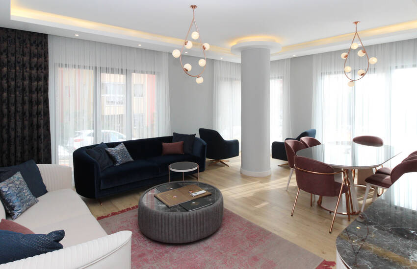 Flats Close to the Sea and Metro in İstanbul Uskudar