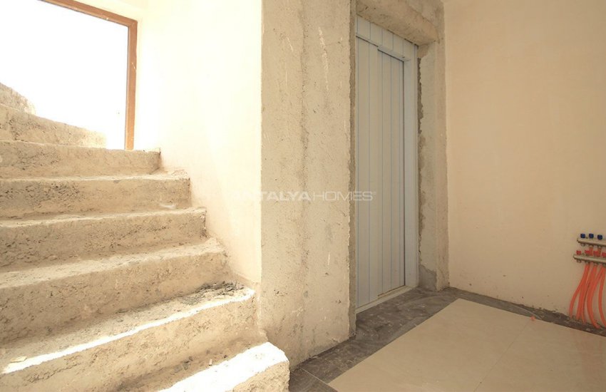 Luxurious Villas with Lift in the New Trend Region of Antalya 30