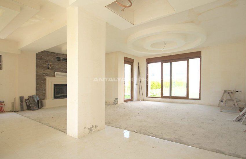 Luxurious Villas with Lift in the New Trend Region of Antalya 19