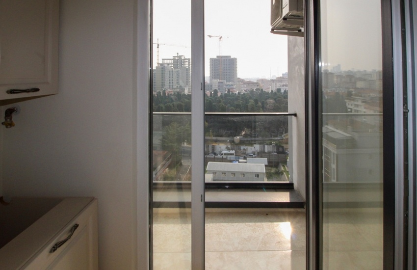 Central Maltepe Flats with Sea and City Views