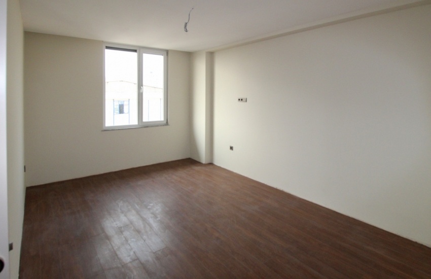 Central Maltepe Flats with Sea and City Views