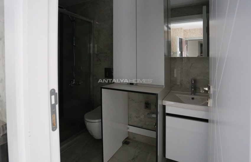 Central Apartments with High Rental Income Chance in Antalya 19