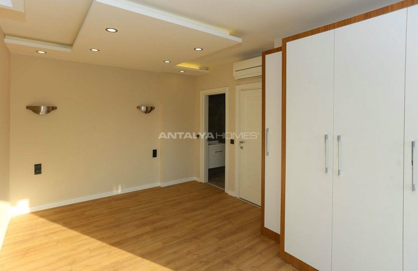 Bahçelievler’de Denize 225 Mt Mesafede Satılık Daireler 25