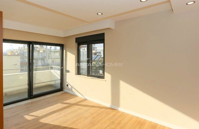 Bahçelievler’de Denize 225 Mt Mesafede Satılık Daireler 27