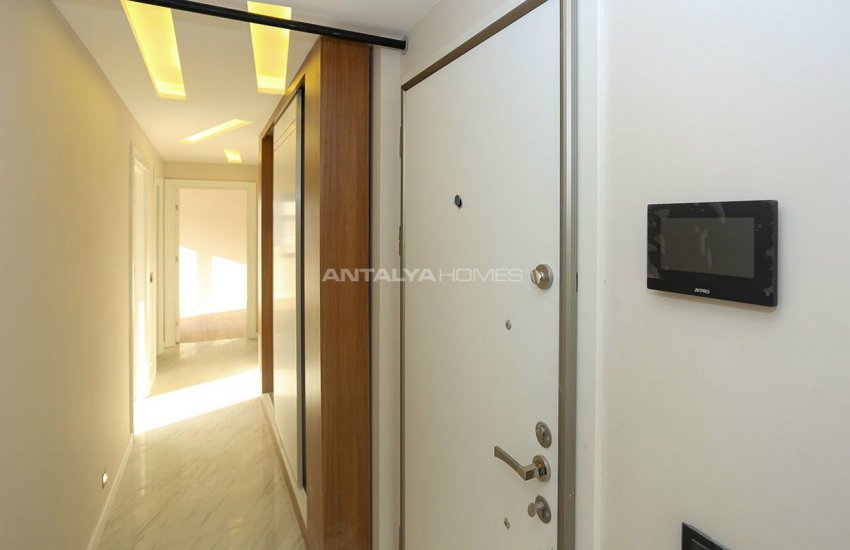 Bahçelievler’de Denize 225 Mt Mesafede Satılık Daireler 32