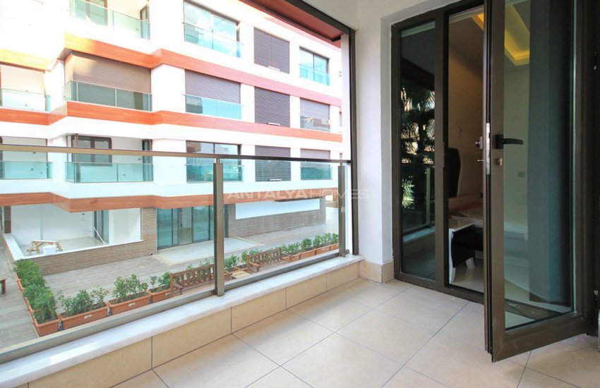 عقار فخم في موقع مفضل في كونيالتي انطاليا 33