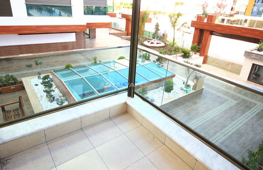 عقار فخم في موقع مفضل في كونيالتي انطاليا 34