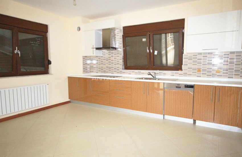 5+2 Villas with Private Pool and Garden in Dosemealti 11