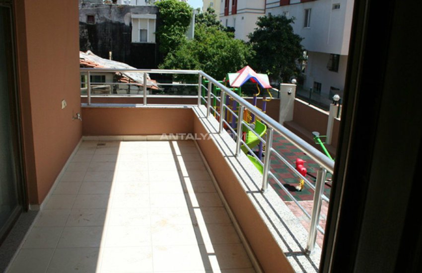 Spacious Property with Blinds in Antalya Turkey 16