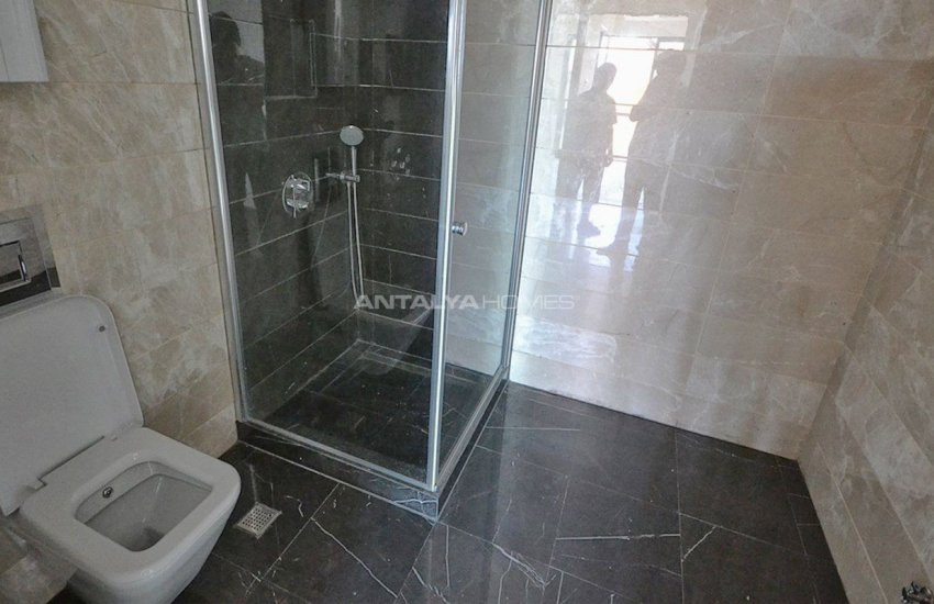 Nice Apartments for Sale with Fantastic Views in Alanya 20