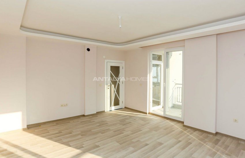 Kepez Şafak Mahallesinde Ayrı Mutfaklı 2+1 Daireler 13